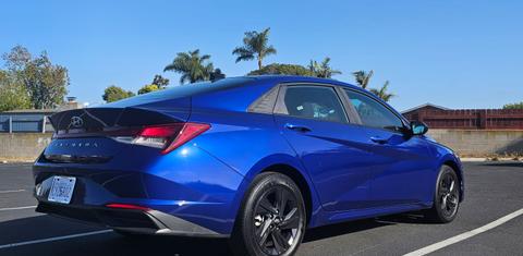 Hyundai Elantra 2023