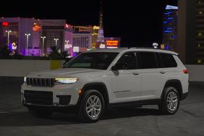 Jeep Grand Cherokee L 2023 in Enterprise