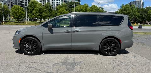Chrysler Pacifica 2022