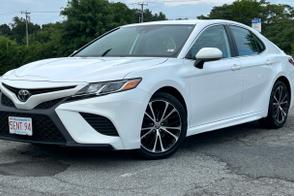 Toyota Camry car