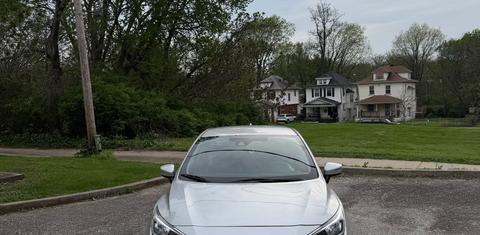 Nissan Versa 2021