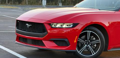 Ford Mustang 2024