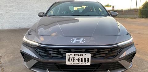Hyundai Elantra 2025