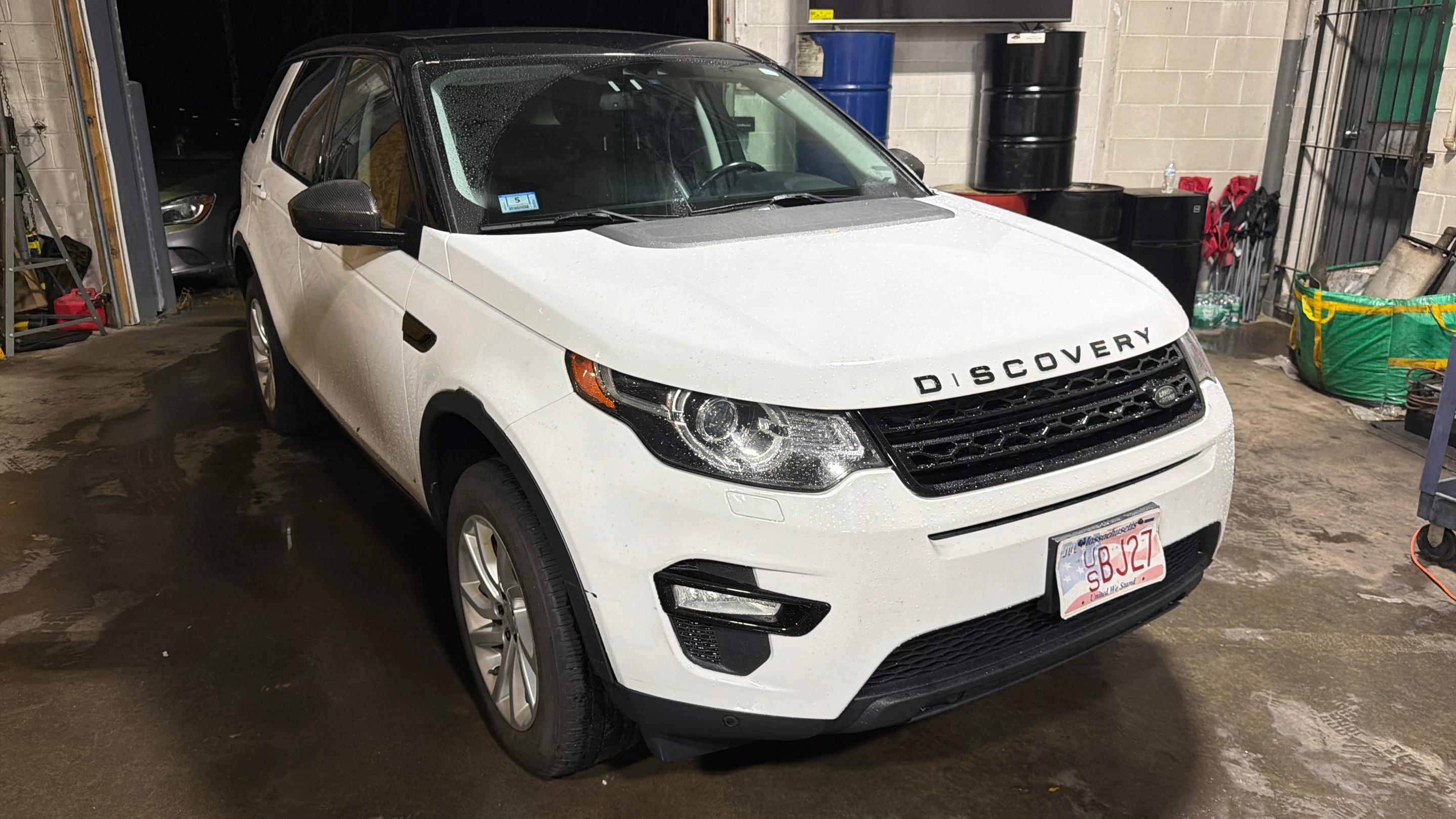 Land Rover Discovery Sport 2016 in 