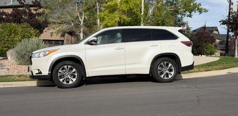 Toyota Highlander 2016
