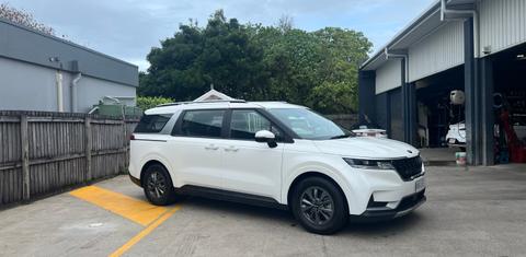 Kia CARNIVAL 2021