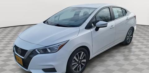 Nissan Versa 2021