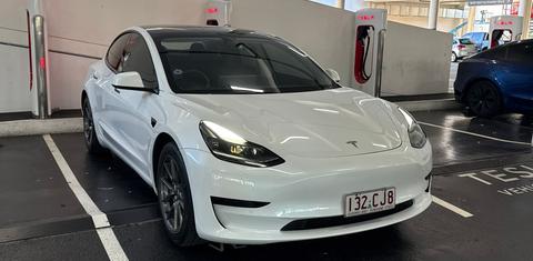 Tesla MODEL 3 2021