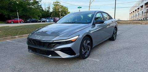 Hyundai Elantra 2025