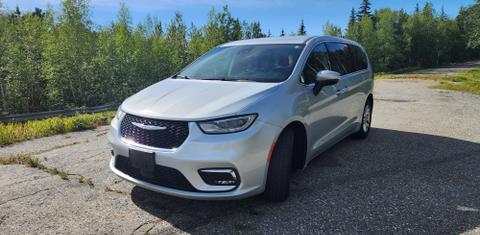 Chrysler Pacifica 2023