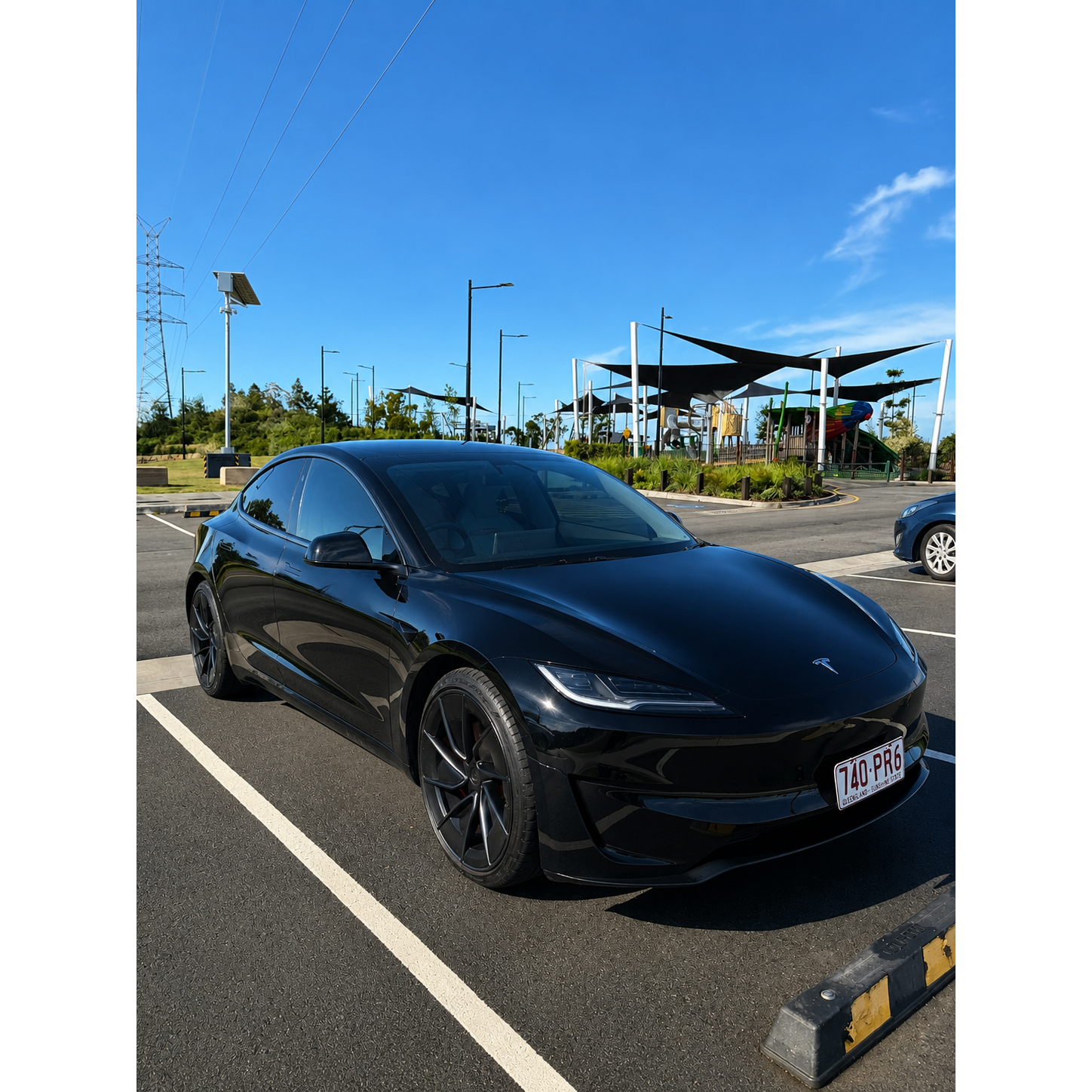 Tesla MODEL 3 2024 in Worongary