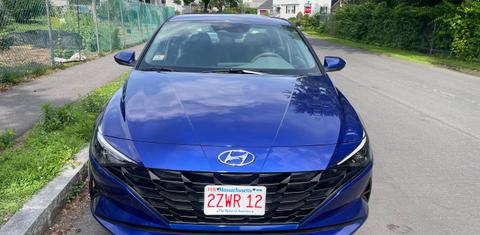 Hyundai Elantra 2023