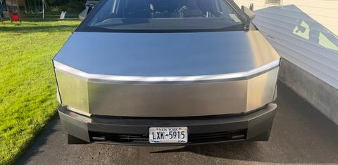 Tesla Cybertruck 2025