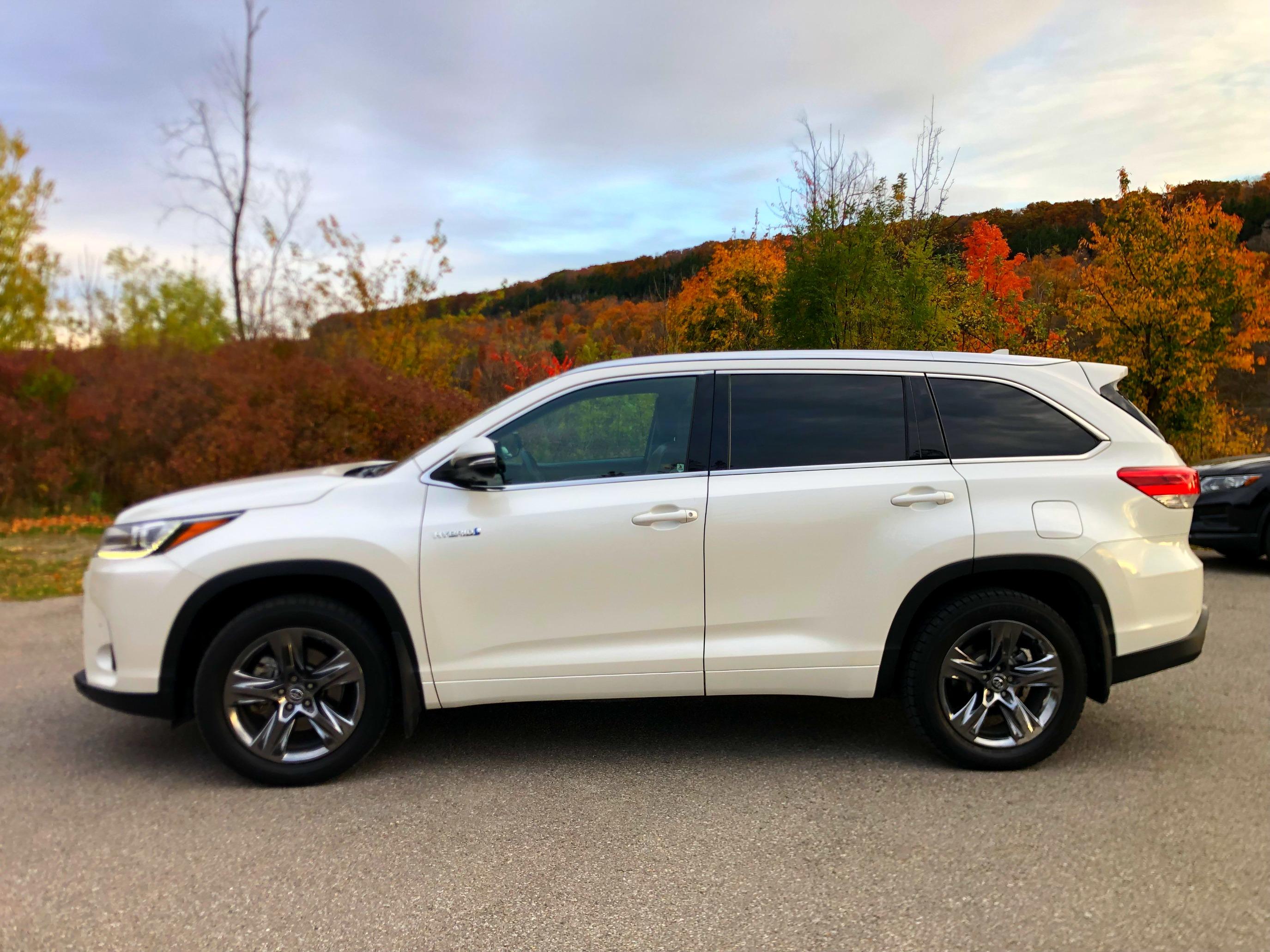 Toyota Highlander Hybrid 2018 à 