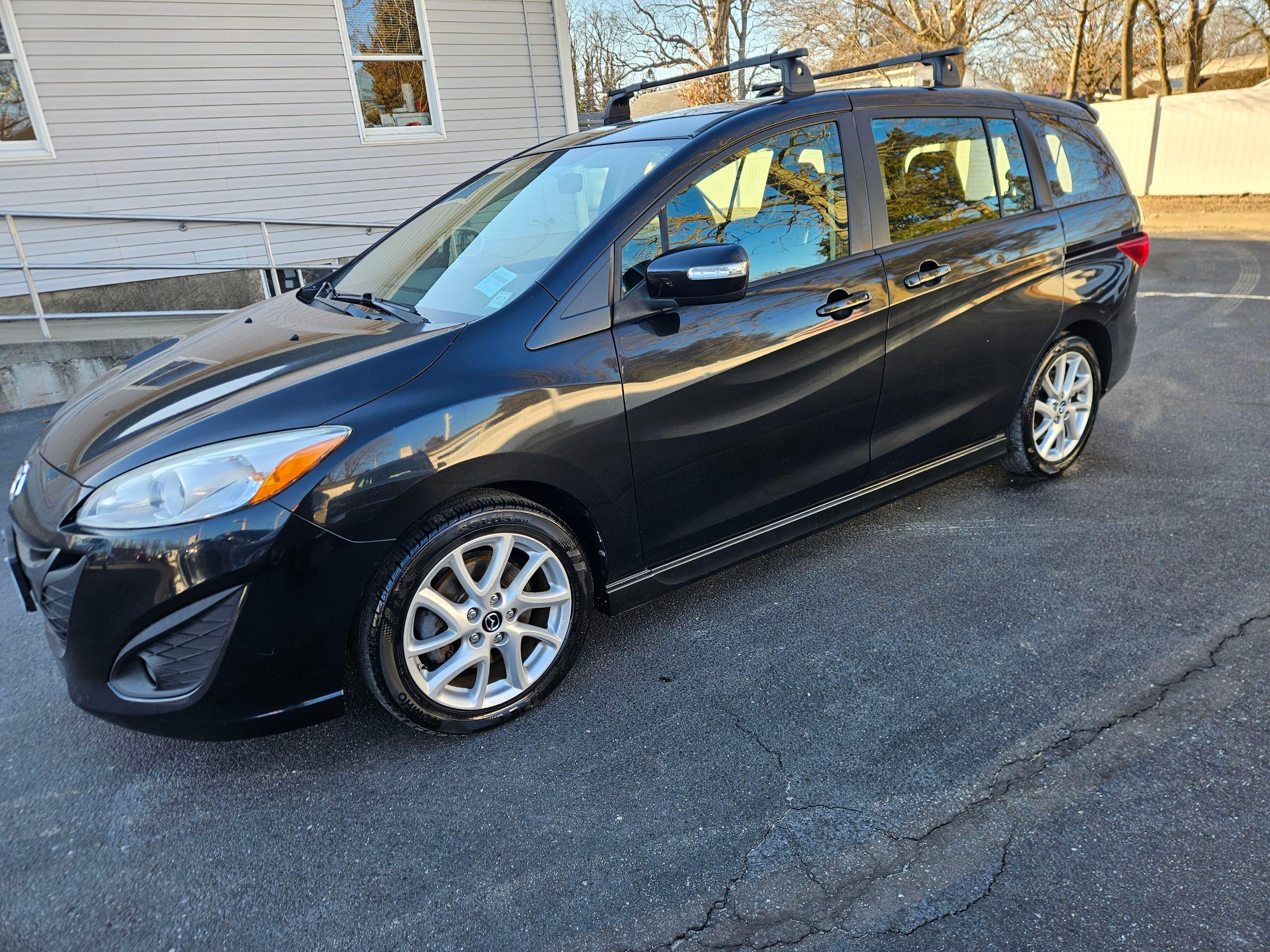 Mazda Mazda5 2014 in 