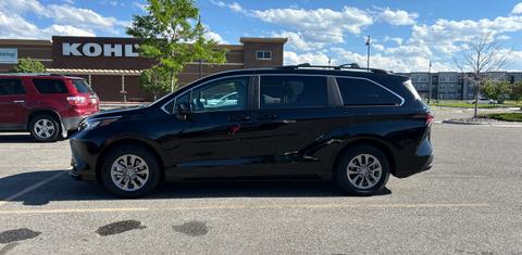 Toyota Sienna 2024