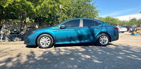 Toyota Camry Hybrid 2025