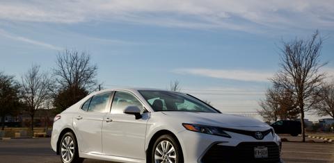 Toyota Camry 2024