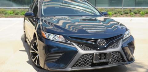 Toyota Camry 2018