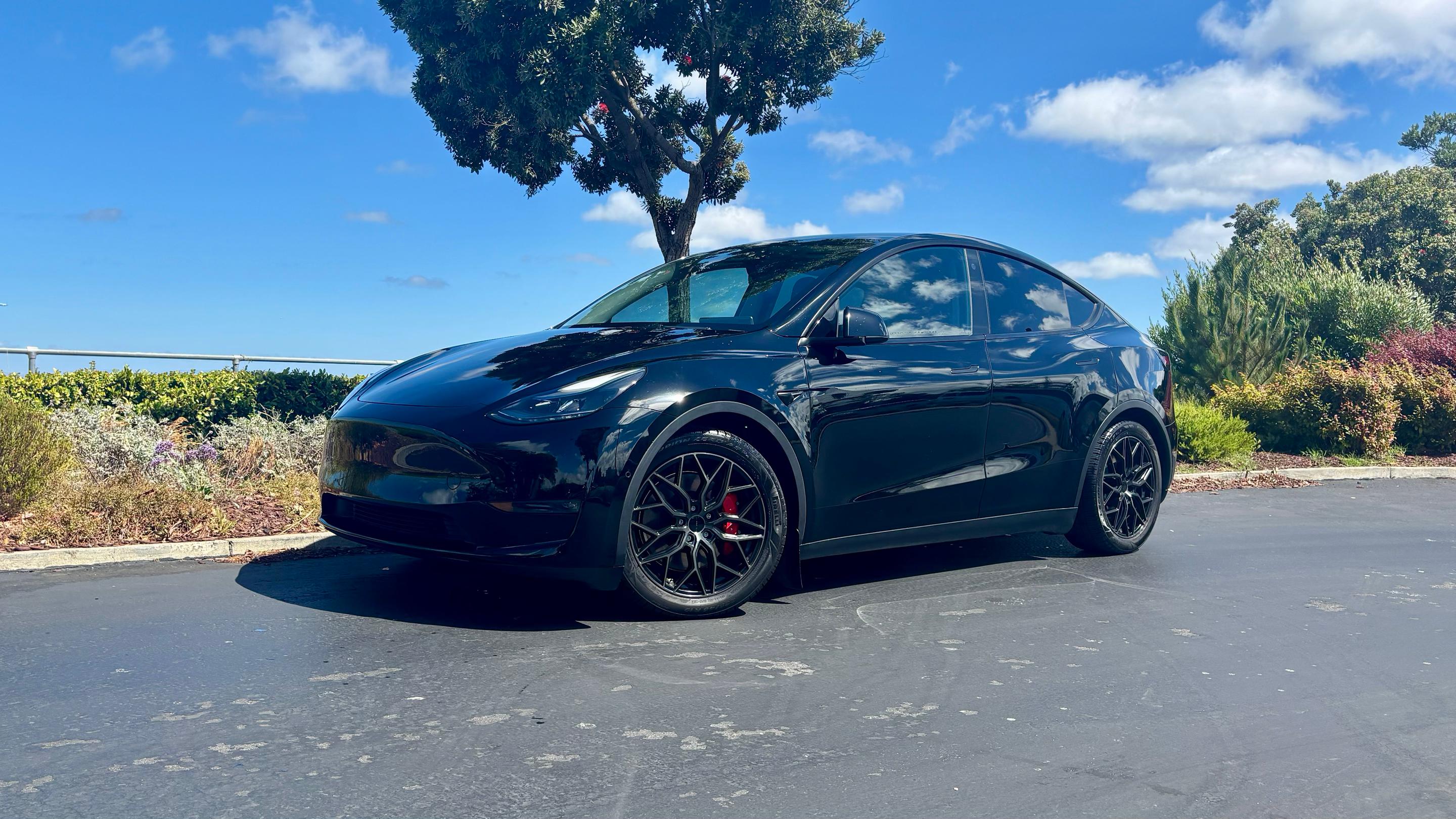 Tesla Model Y 2022 in Millbrae, CA