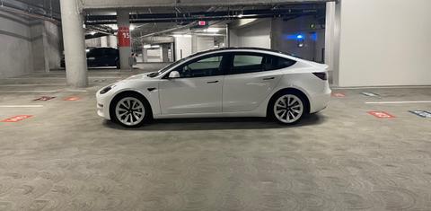 Tesla Model 3 2022