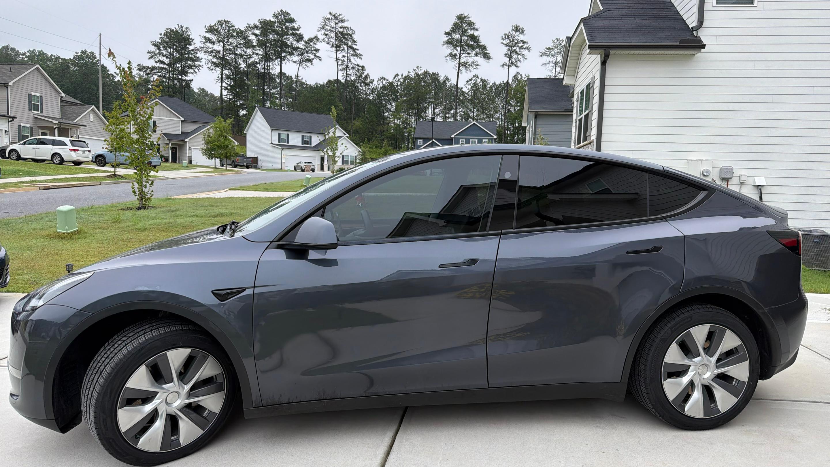 Tesla Model Y 2023 in Dawsonville, GA
