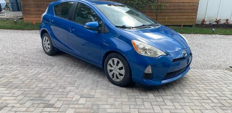 Toyota Prius c 2013
