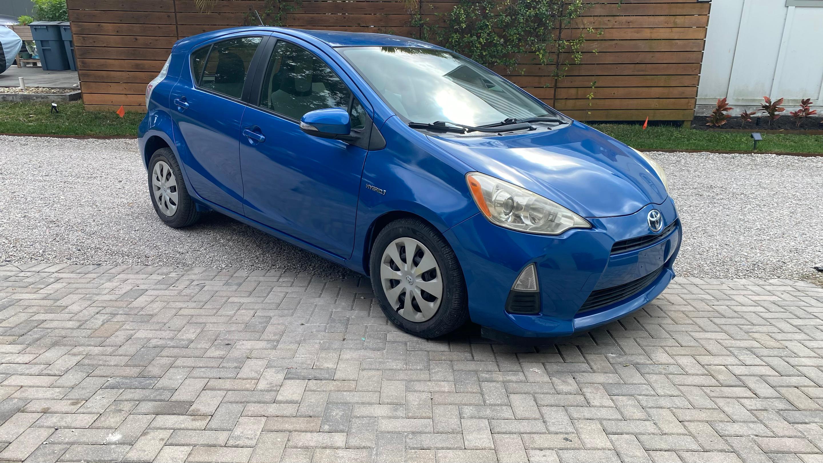 Toyota Prius c 2013 in Sarasota, FL
