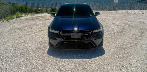 BMW M5 2027