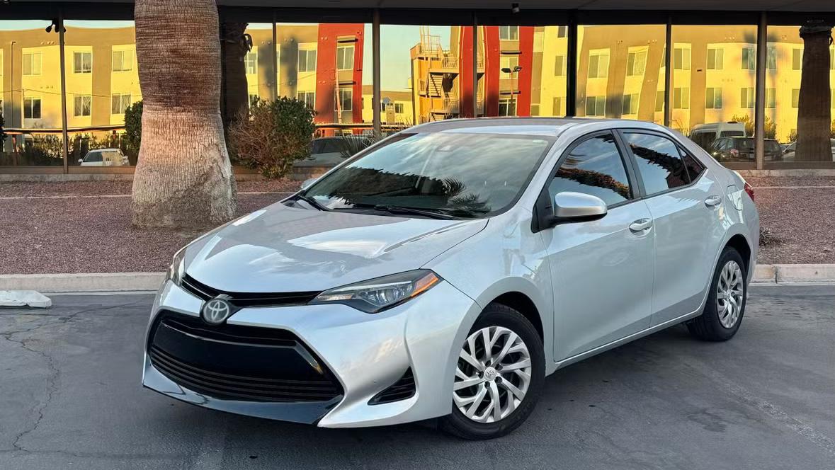 Toyota Corolla 2018 in 