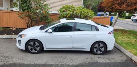 Hyundai Ioniq Hybrid 2021