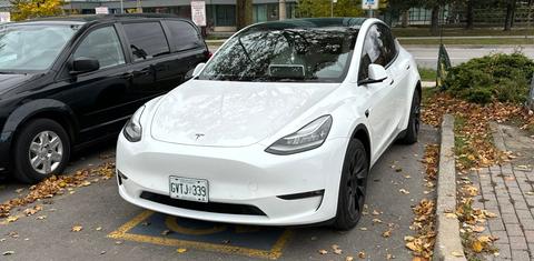 Tesla Model Y 2021