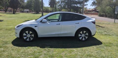 Tesla Model Y 2020