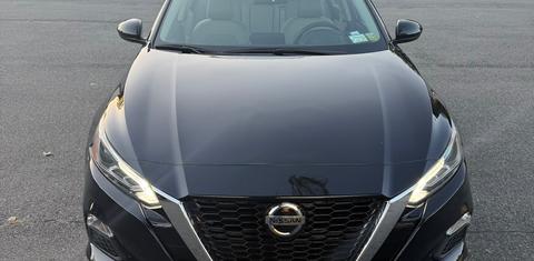 Nissan Altima 2021