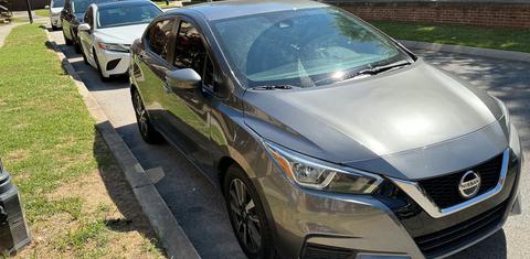 Nissan Versa 2021