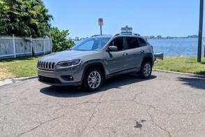 Jeep Cherokee car