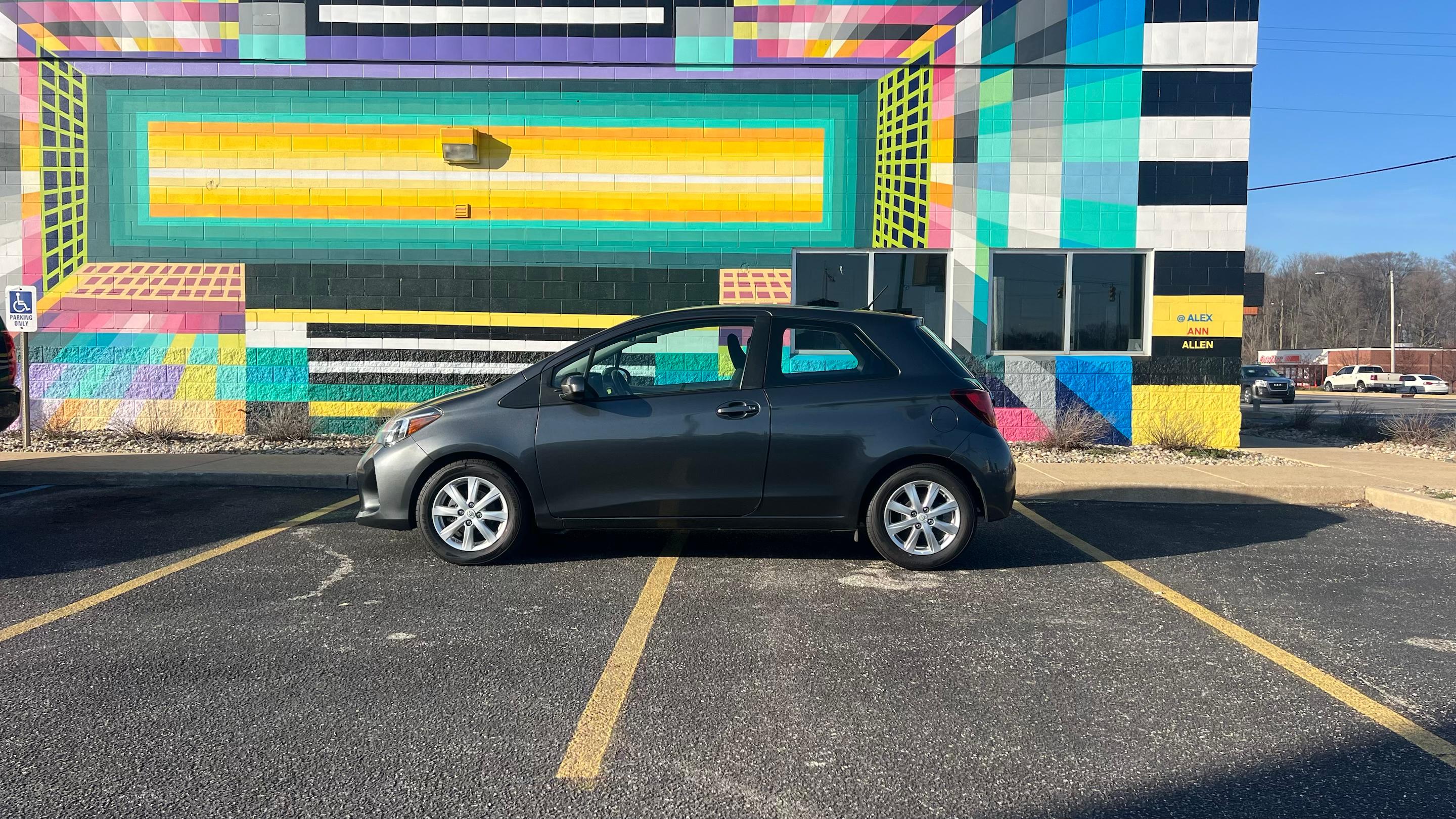 Toyota Yaris 2015 in 