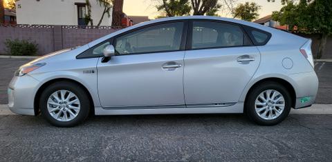 Toyota Prius Plug-In 2014