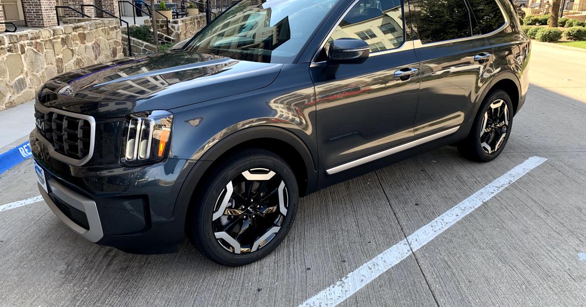 Kia Telluride 2023 rental in Flower Mound, TX by Uriel N. Turo