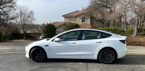 Tesla Model 3 2021