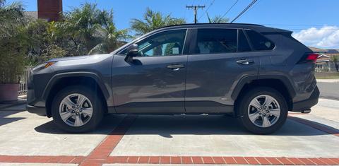 Toyota RAV4 Hybrid 2025