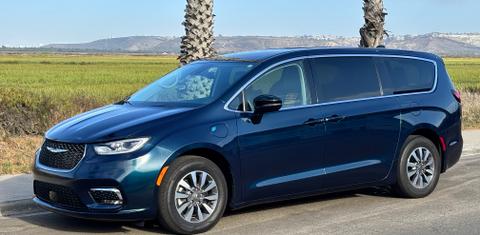 Chrysler Pacifica 2024