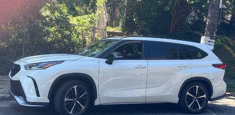 Toyota Highlander 2021