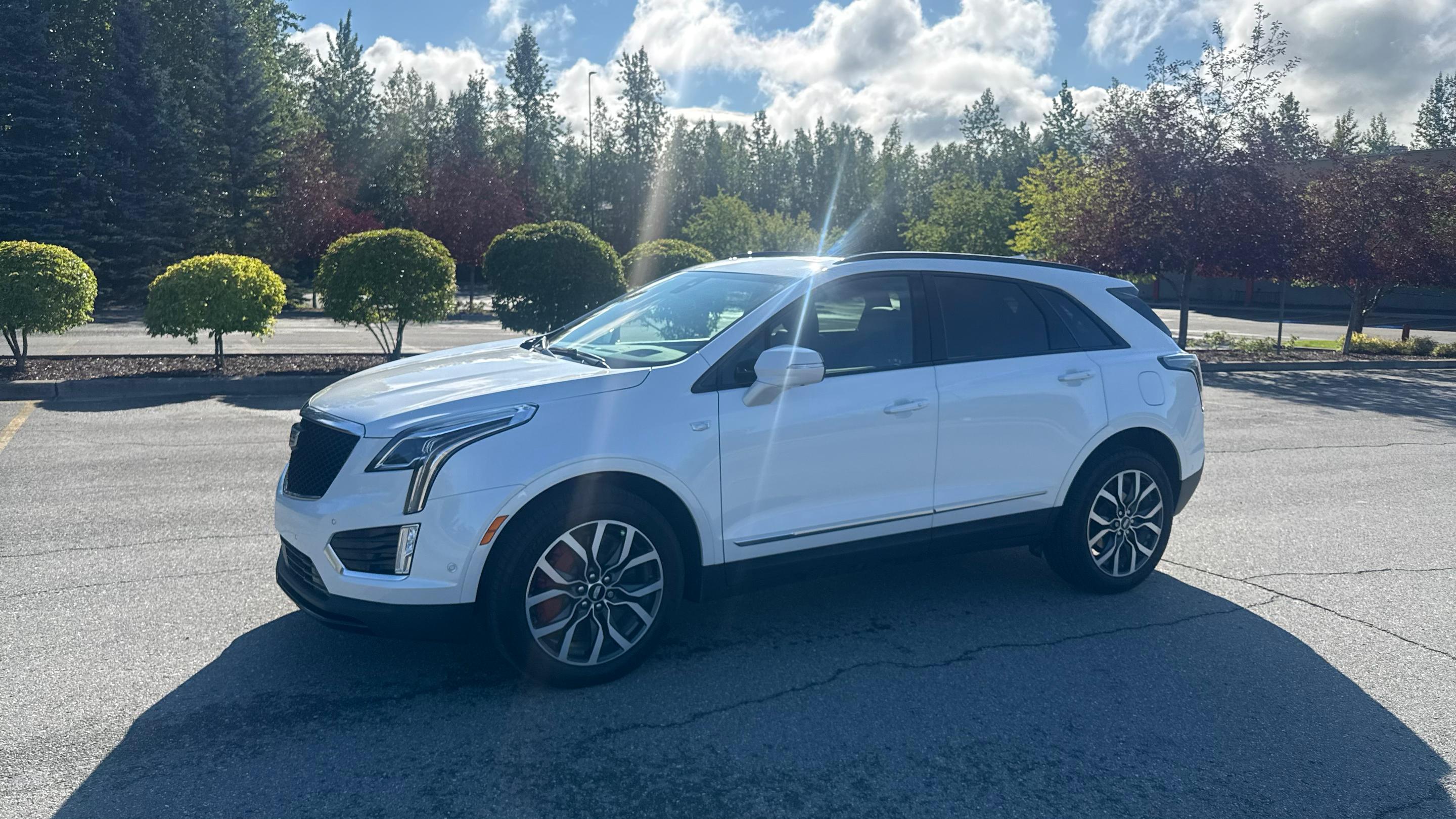 Cadillac XT5 2024 in Anchorage, AK
