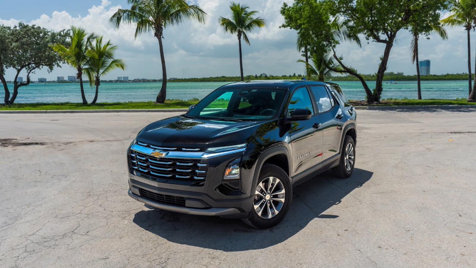 Chevrolet Equinox 2025 in Miami, FL