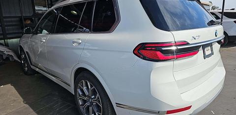 BMW X7 2023
