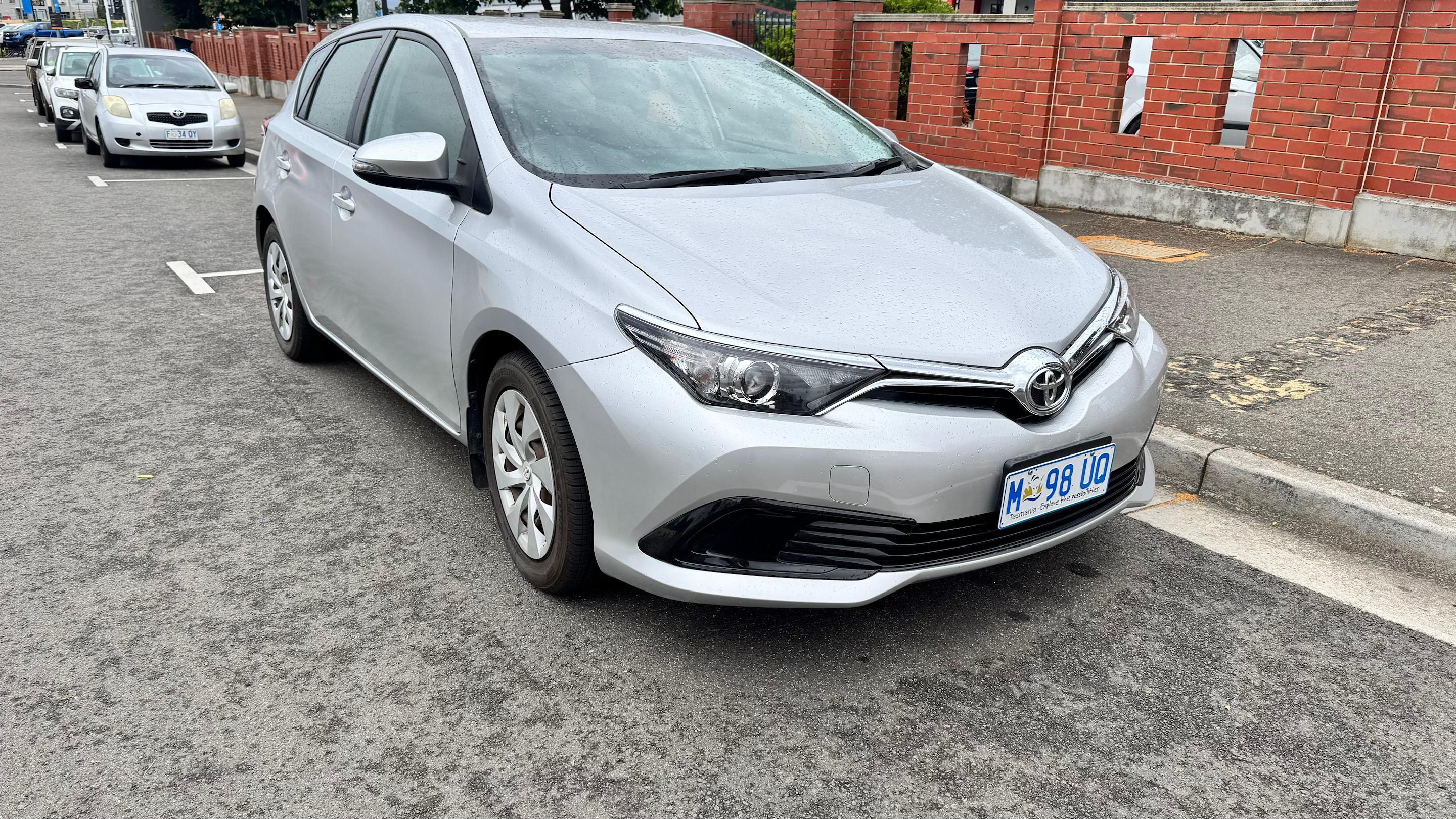 Toyota COROLLA 2017 à Youngtown