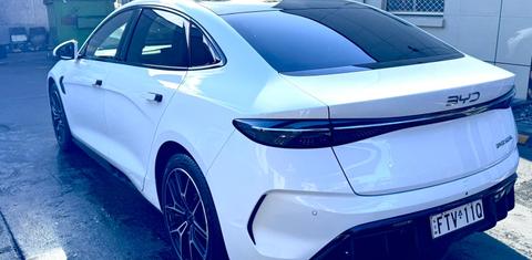 BYD SEAL 2025