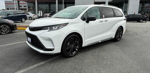 Toyota Sienna 2025