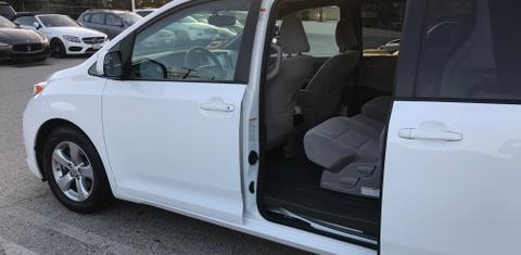Toyota Sienna 2016